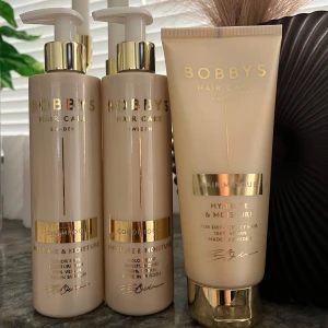 Bobbys Hair Care Hydrate & Moisture set - Helt oanvänd serie från Bobbys hair care. Säljer då jag köpte fel serie. Nypris är 597kr för hela settet.💕
