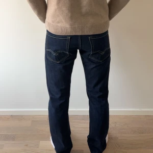 Replay Jeans - Säljer dessa i princip oanvända schyssta Replay jeans i w 31 l 32 som ej kommer till användning ny pris runt 1499kr  