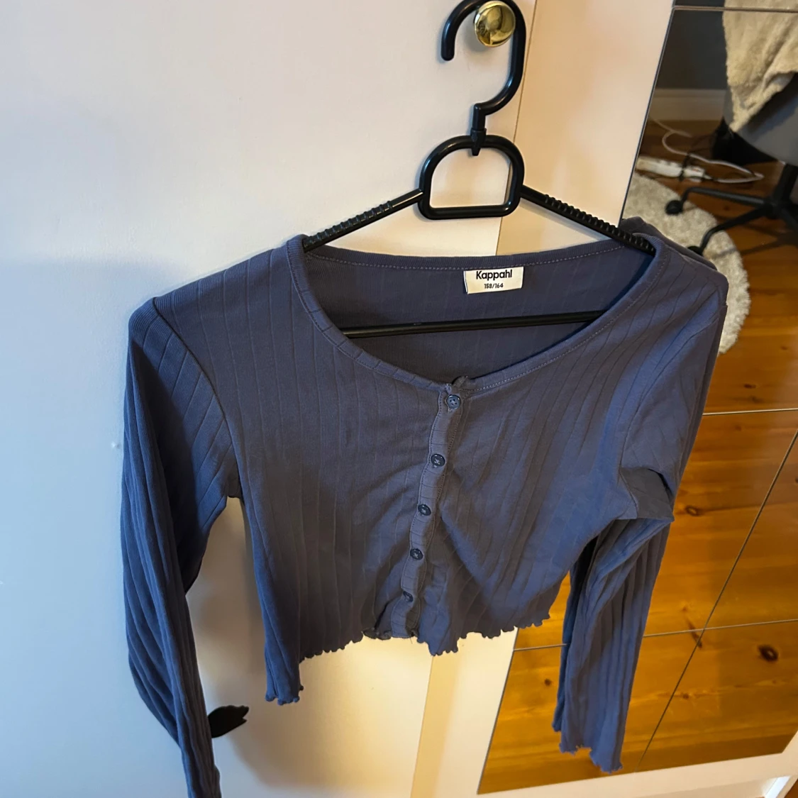 Blå ribbad kofta från Kappahl - 1