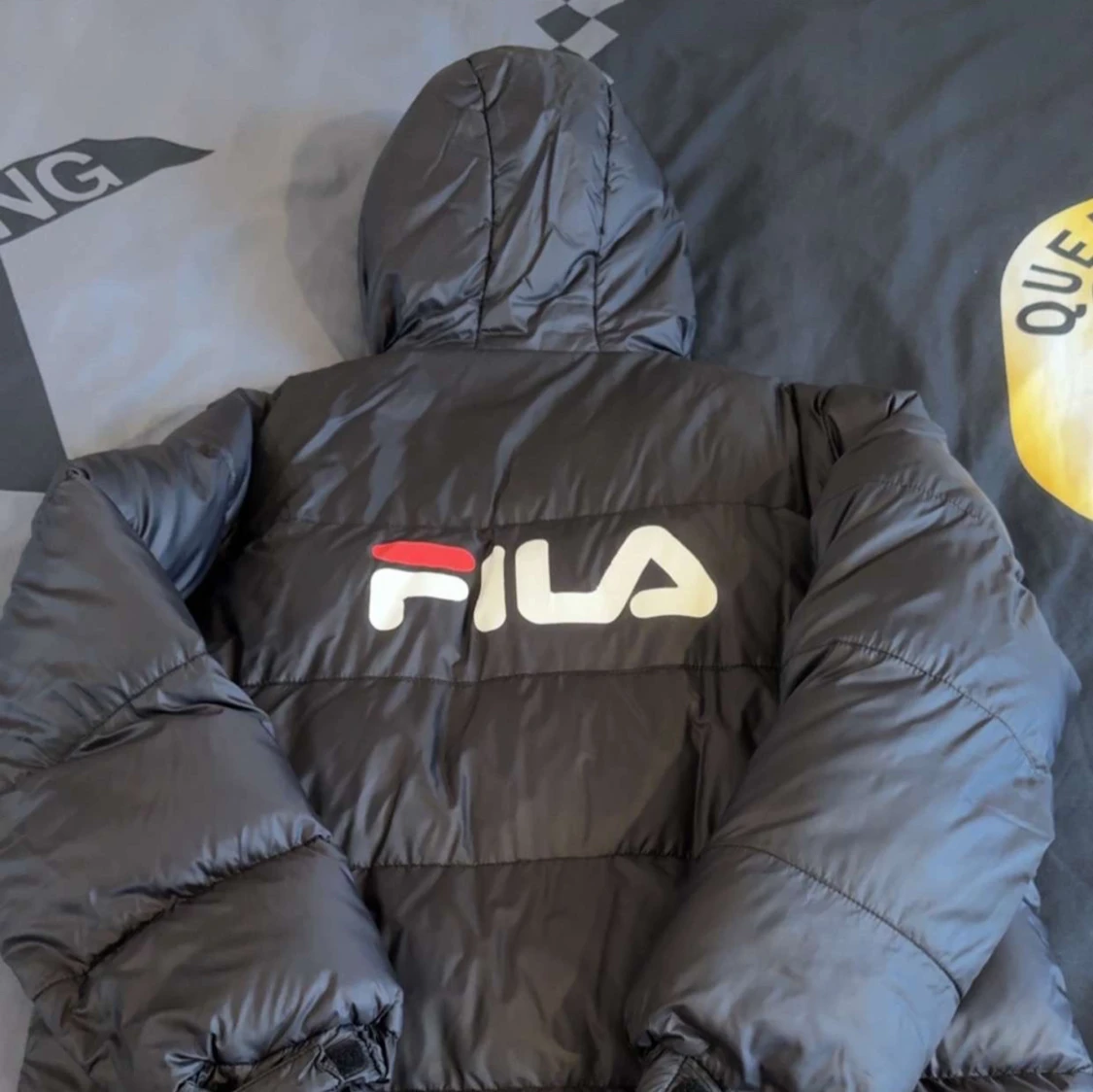 Svart pufferjacka från FILA - 2