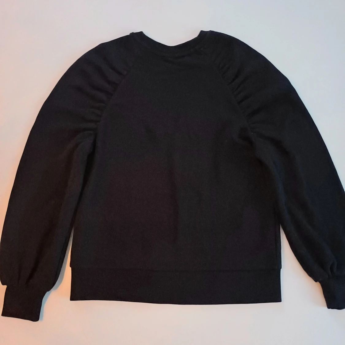 Svart tröja från Jacqueline de Yong💕 - 2