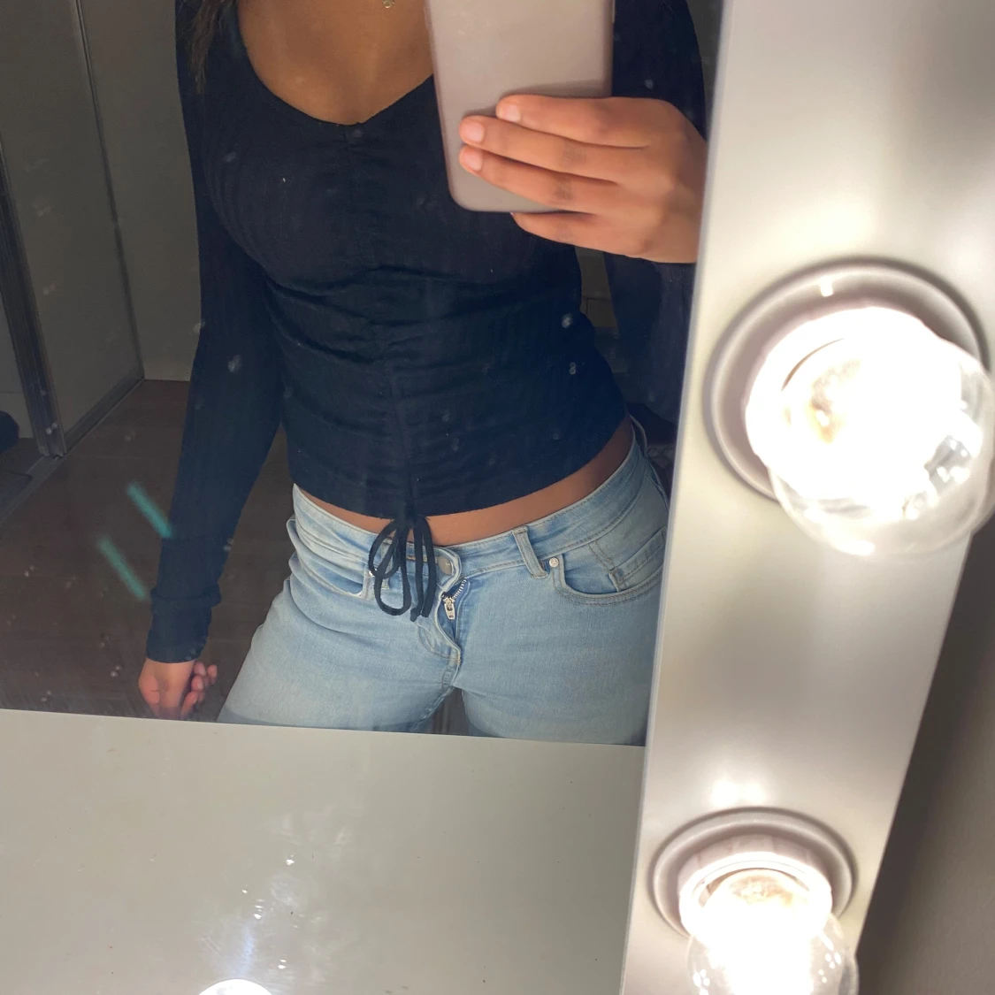 Svart ribbad topp  - 2