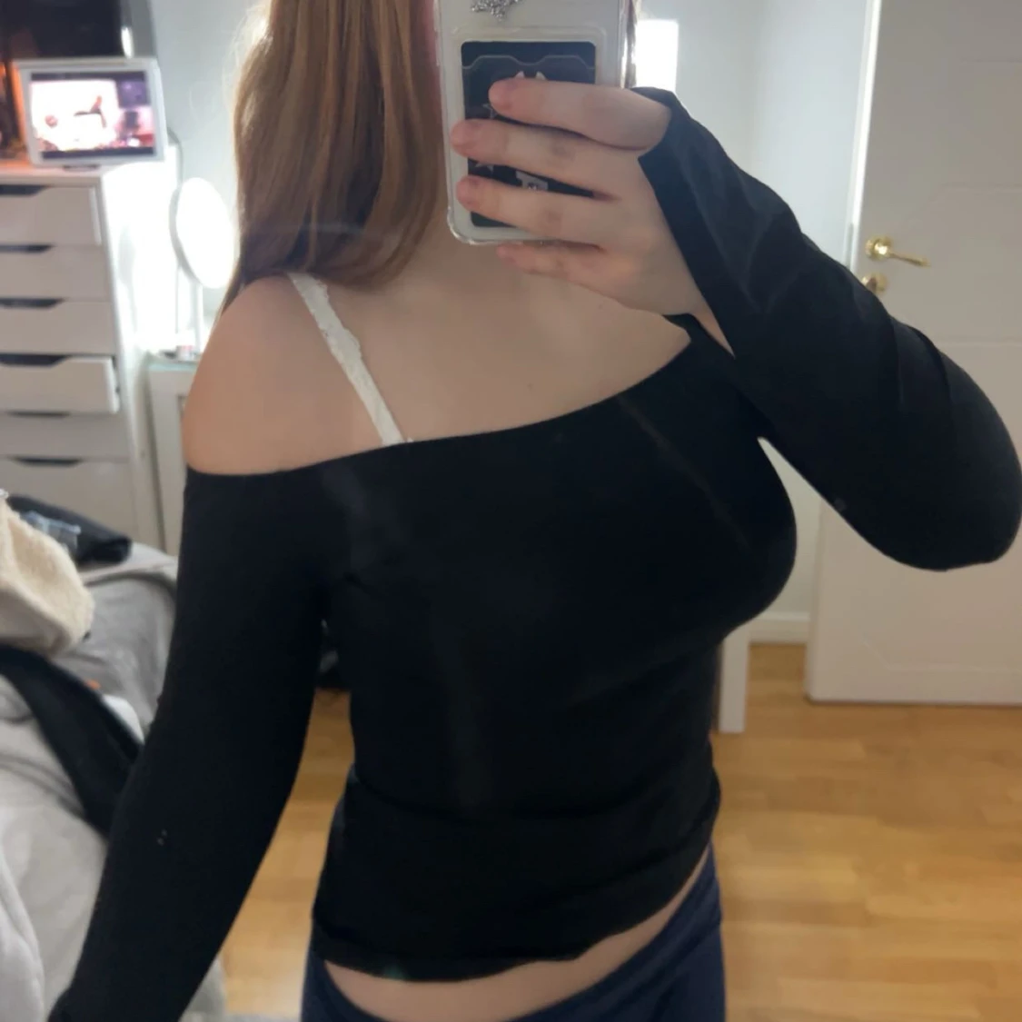 Off shoulder topp - 1