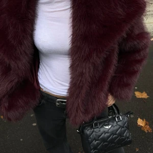 Pälsjacka  - Använd en gång, köpt i Paris! 