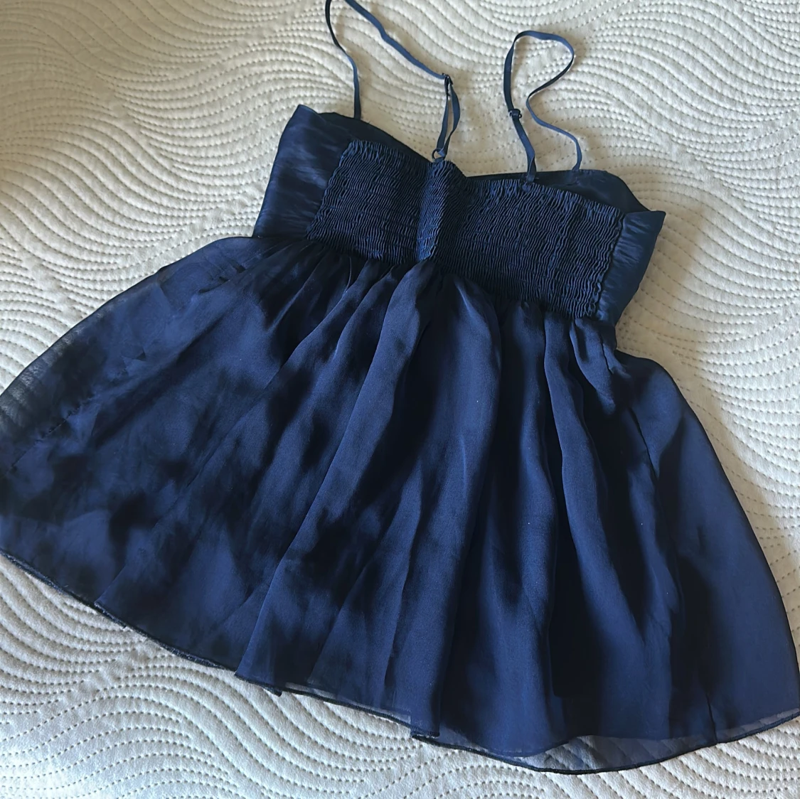 Mörkblå rosett-topp - 2