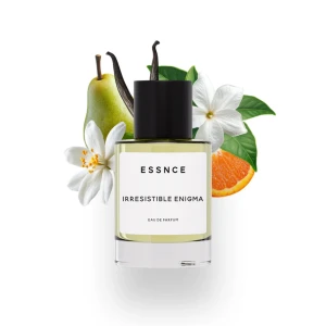 Irresistible Enigma Eau de Parfum från Essnce - En Eau de Parfum från Essnce. Flaskan är elegant med en minimalistisk design, svart kork och en etikett i vitt. Doften har inslag av päron, apelsin och jasmin, vilket ger en fräsch och blommig upplevelse.köpt för 360kr endast provad 4 gånger.kommrr tyvärr inte till andväning.