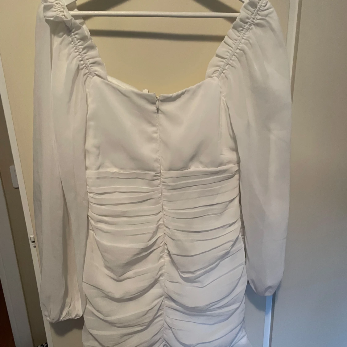 Vit klänning  - 1
