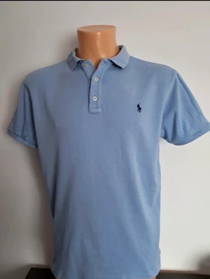 Ralph lauren piké - Ralph lauren piké bra skick🤑 Hör av dig för mer bilder!