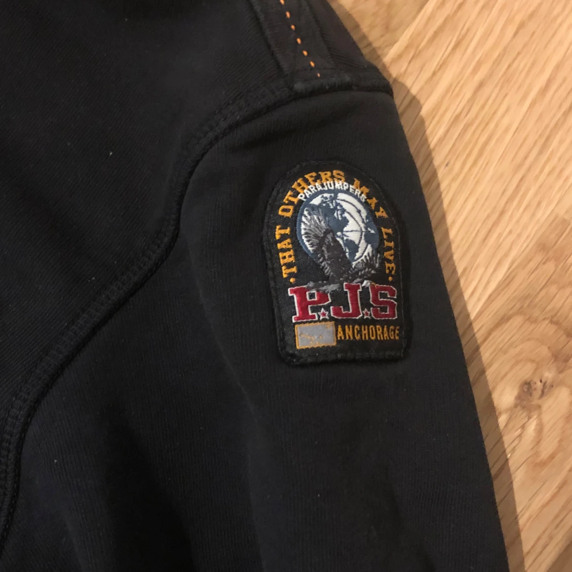 Parajumpers tröja - 1