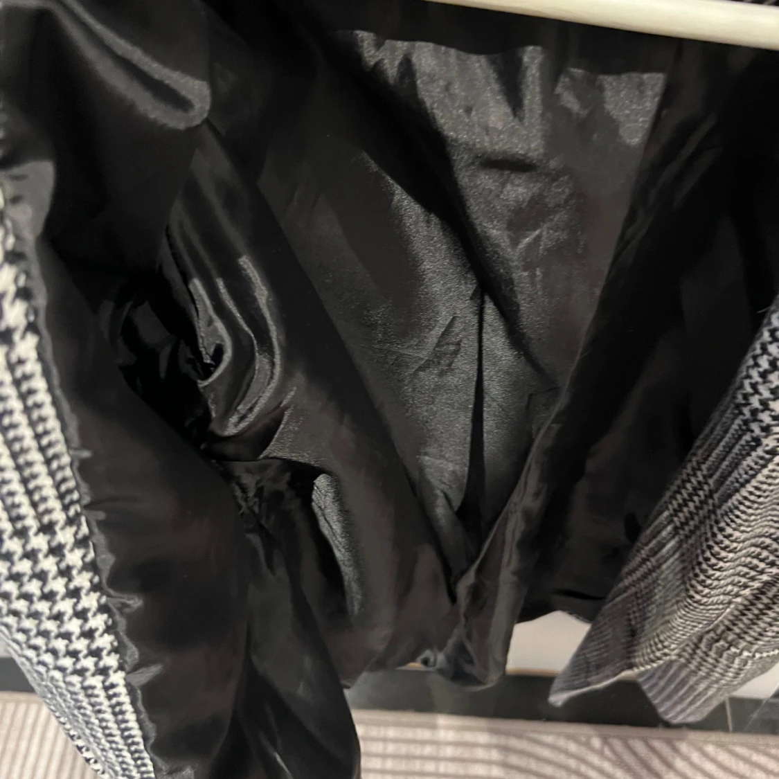 Rutig kappa från Boohoo - 2