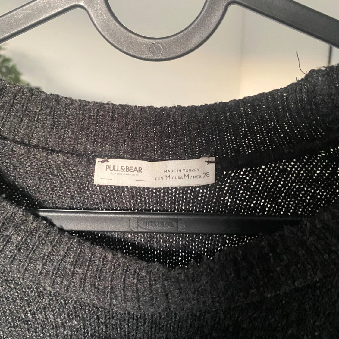 Mörkgrå stickad tröja från Pull&Bear - 2