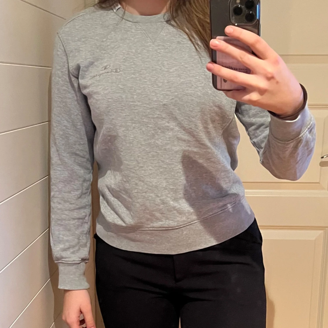 Grå sweatshirt från Champion - 2