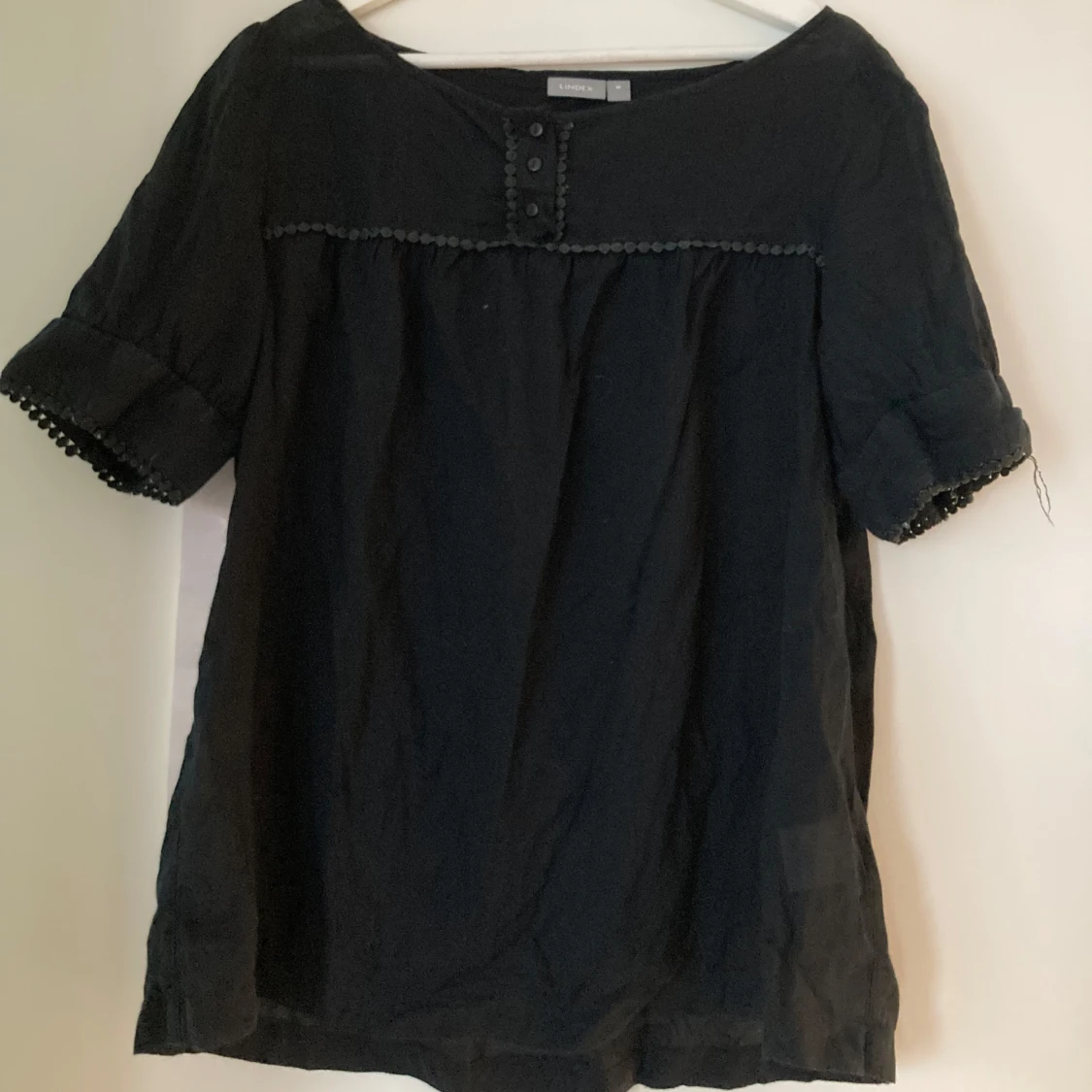 Svart blus från Lindex