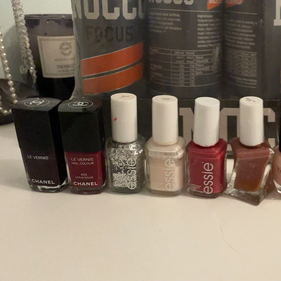 Nagellack från Chanel, Essie, Isadora, Depend, Glam m.m
