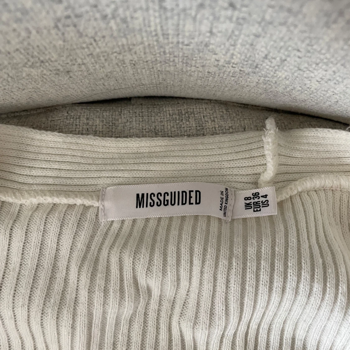 Vit ribbad kofta från Missguided - 2
