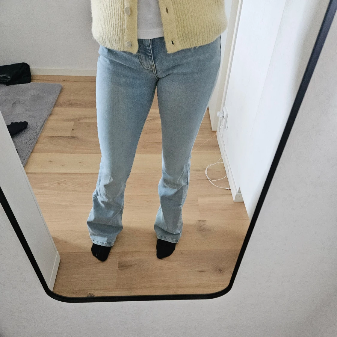 Ljusblå Jeans - 1