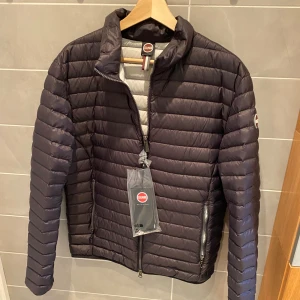 Colmar jacka  - Sprillans ny colmar jacka! | Alla tags finns kvar och påse medföljer | Storlek 50/S | Nypris 3,5k | Kom  med bud 💸 | mvh Edvin