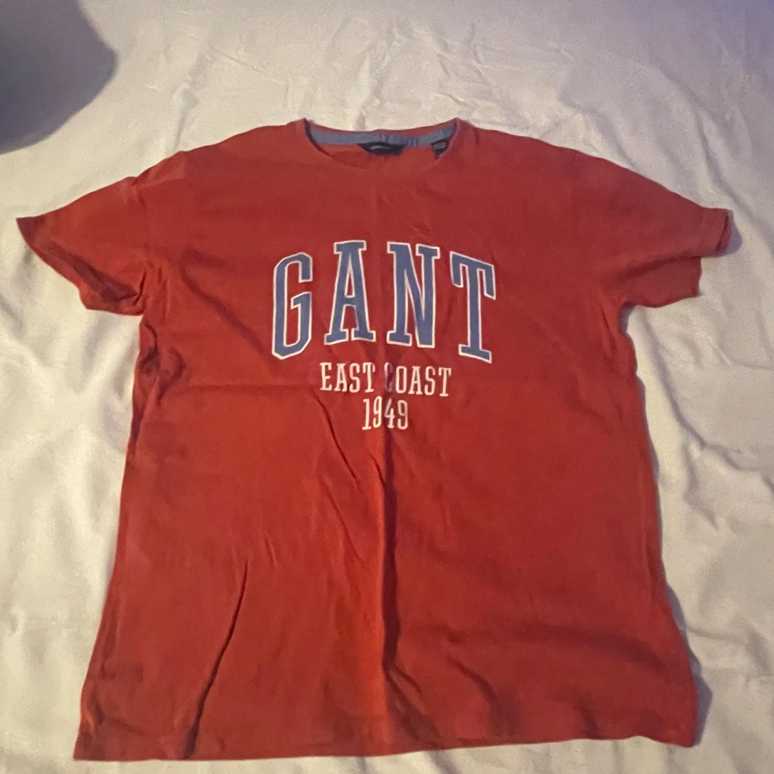 Röd t-shirt från GANT