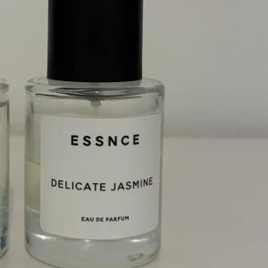 Delicate Jasmin - Superfin doft men använder inte den☺️Perfekt för sommaren