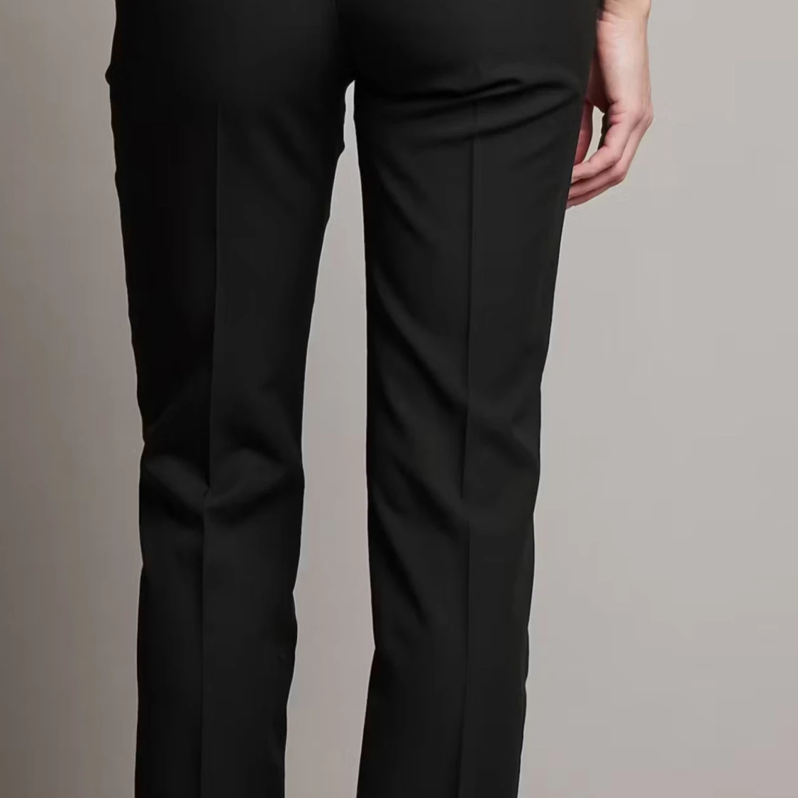 Svarta kostymbyxor - 1