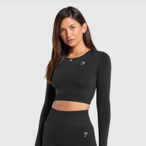 Svart croppad tröja från Gymshark - Gym tröja från Gymshark använd kanske 1 gång inga defekter  