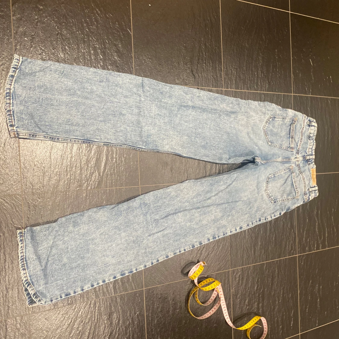 Blå jeans från Lindex - 1