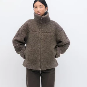 Teddy jacka, Ginatricot - Teddyjacka från Gina, storlek S, aldrig nytt skick, mitt pris 749