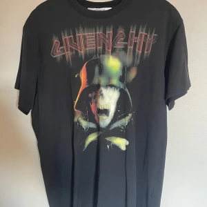 Givenchy Army Skull T-Shirt - Size XS Oversized fits more like M