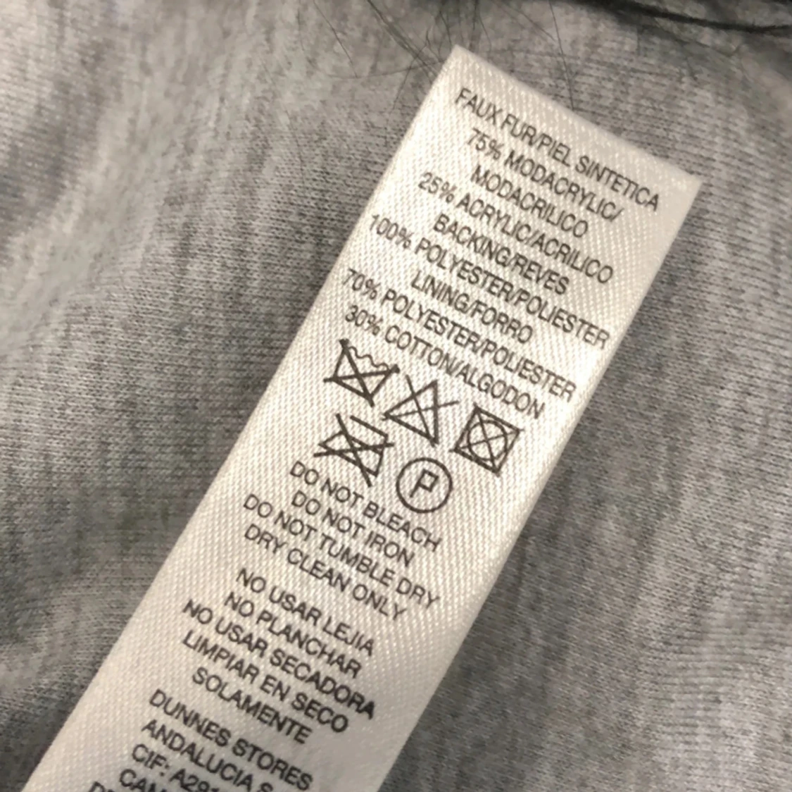 Svart pälsväst från Savida - 3