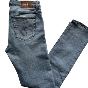 Tiger of Sweden jeans - | Ljusblå Tiger of Sweden jeans | 10/10 skick | Storlek 32/32 | Hör av er vid funderingar 🤝|