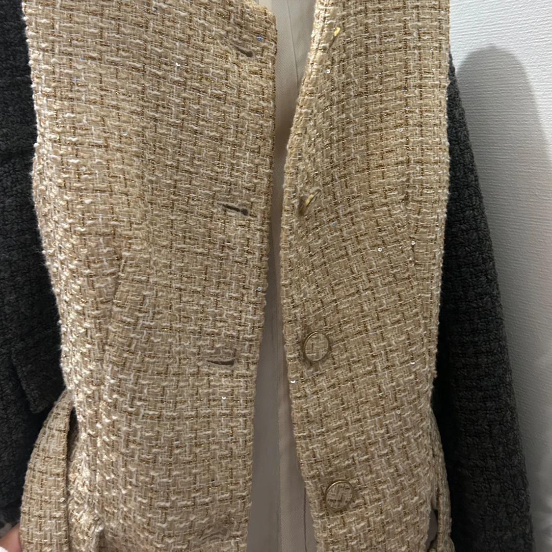 Beige tweedväst från Zara - 2