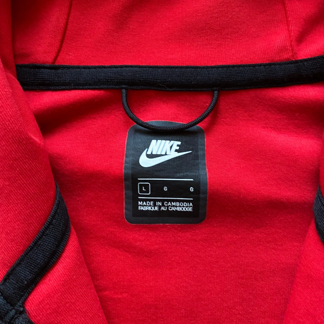 Röd Nike Tech Fleece - 3
