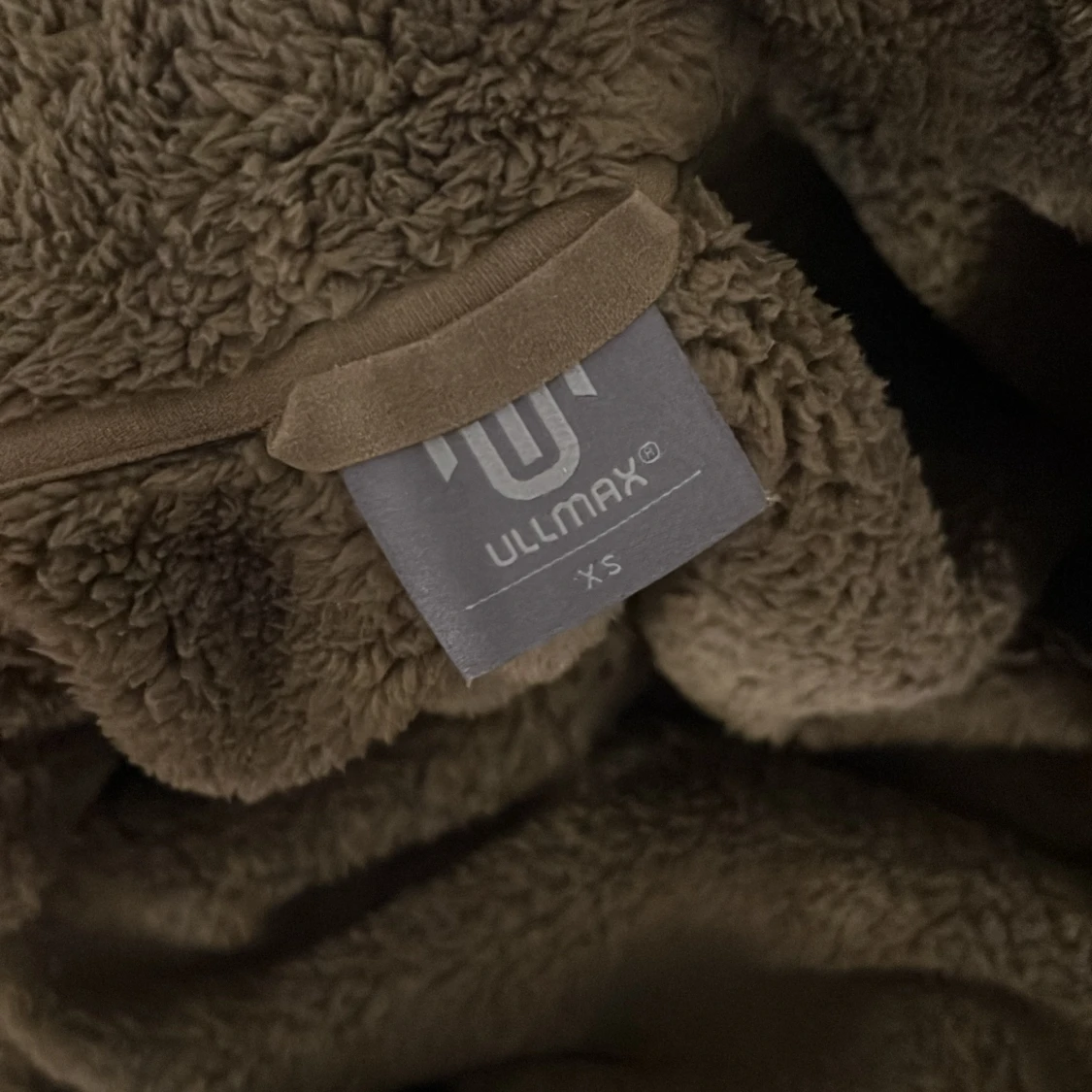 Mysig teddyjacka i olivgrönt  - 4