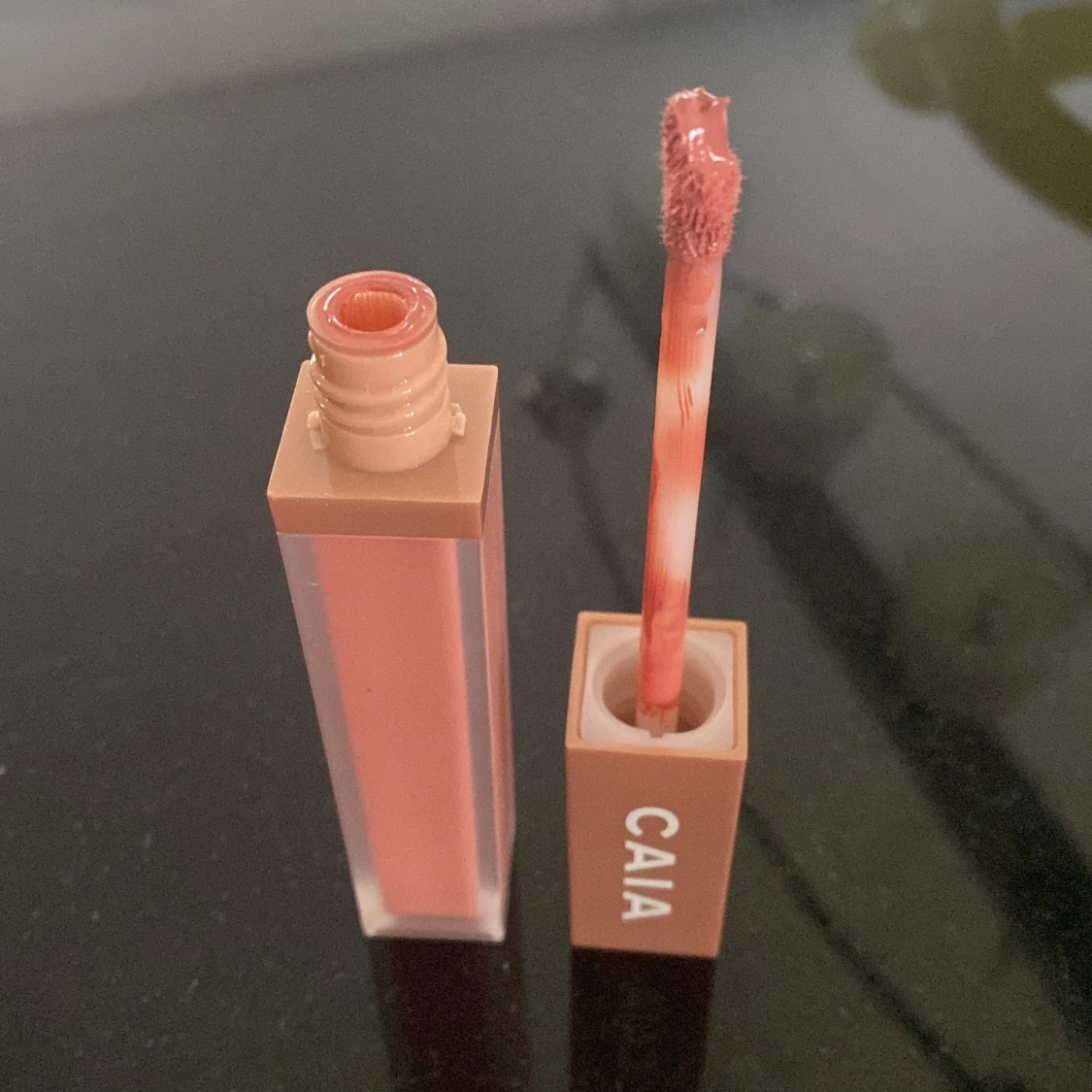 CAIA Liquid Lipstick Luv Puppie - 3