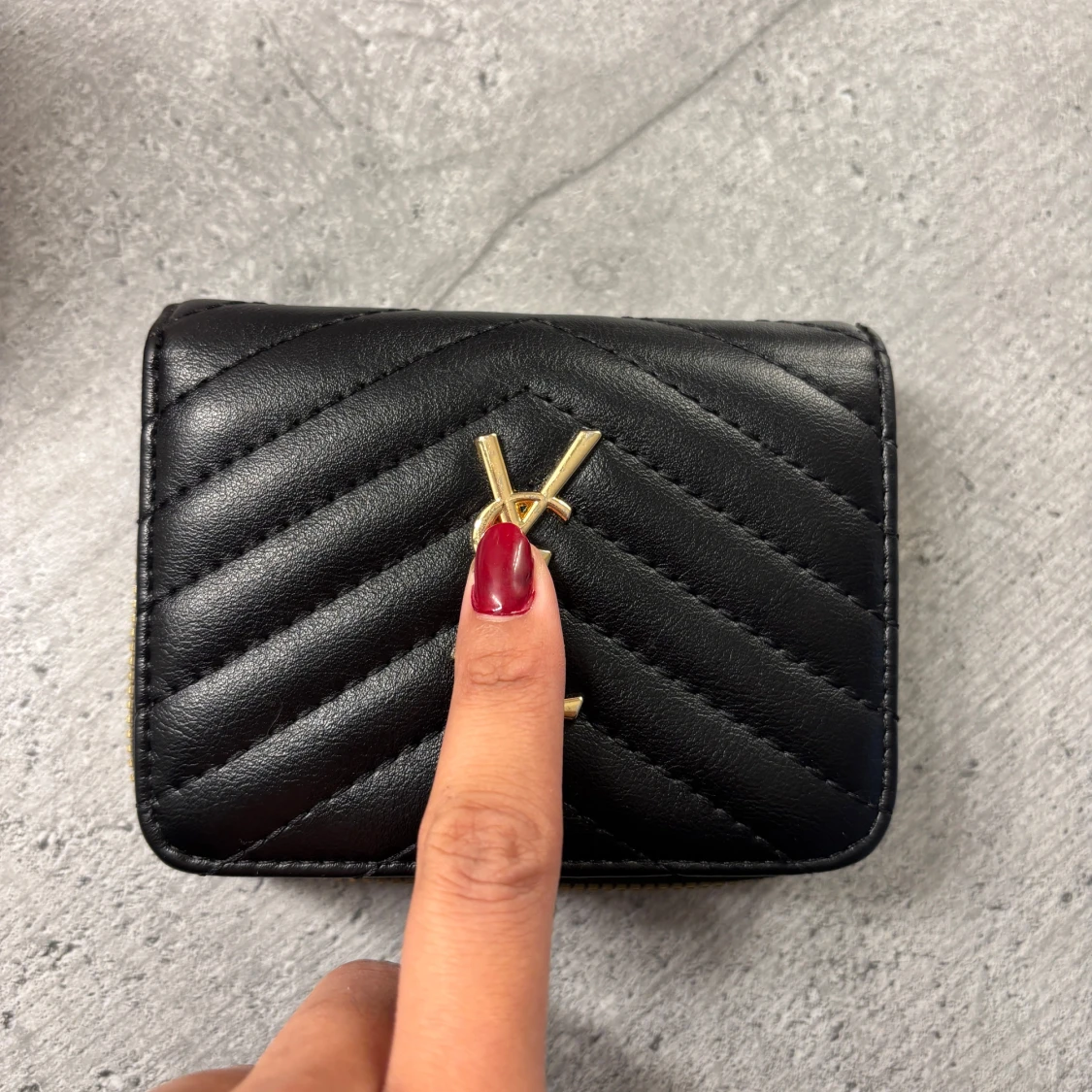 Svart quiltad plånbok YSL-inspirerad