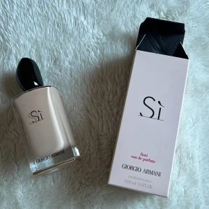 Giorgio Armani Sì Fiori EdP - Giorgio Armani Sì Fiori Eau de Parfum.