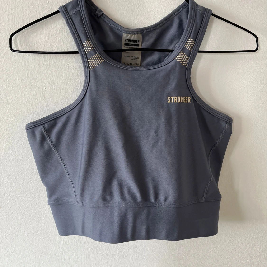 Grått träningsset från Stronger strl S - 1