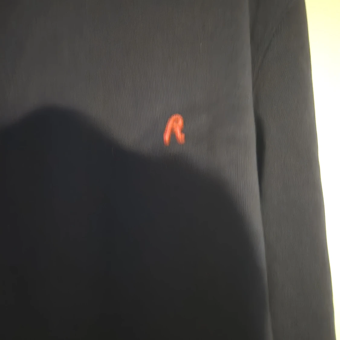 Mörkblå sweatshirt från Replay - 2