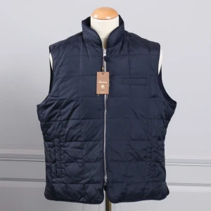 Stenströms väst - Säljer denna stenströms väst i stl M 1100 den är din men är främst intresserad av byten mot Morris, polo eller Patagonia väst 