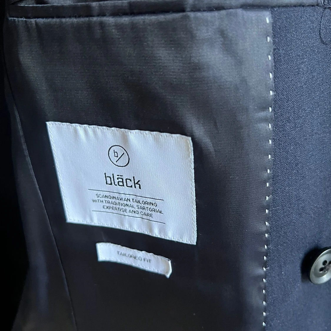 Mörkblå kavaj från Bläck - 3