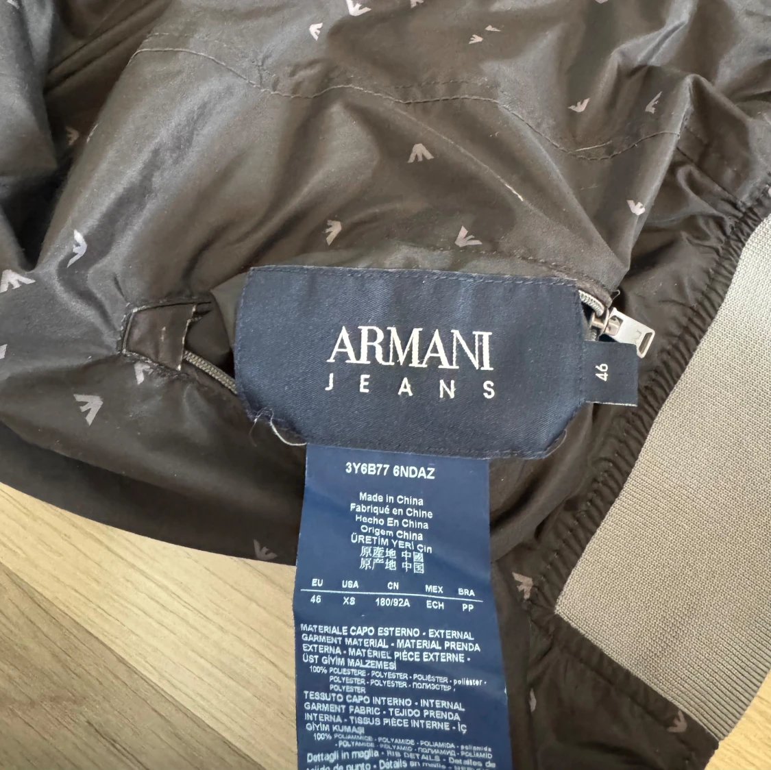 Armani Windbreaker  - 4
