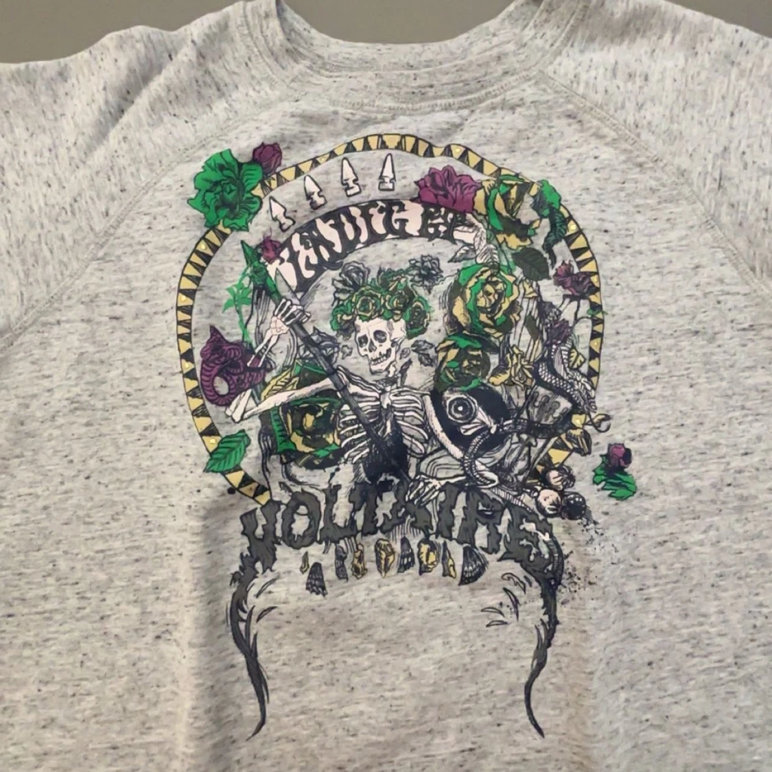 Grå sweatshirt med coolt tryck