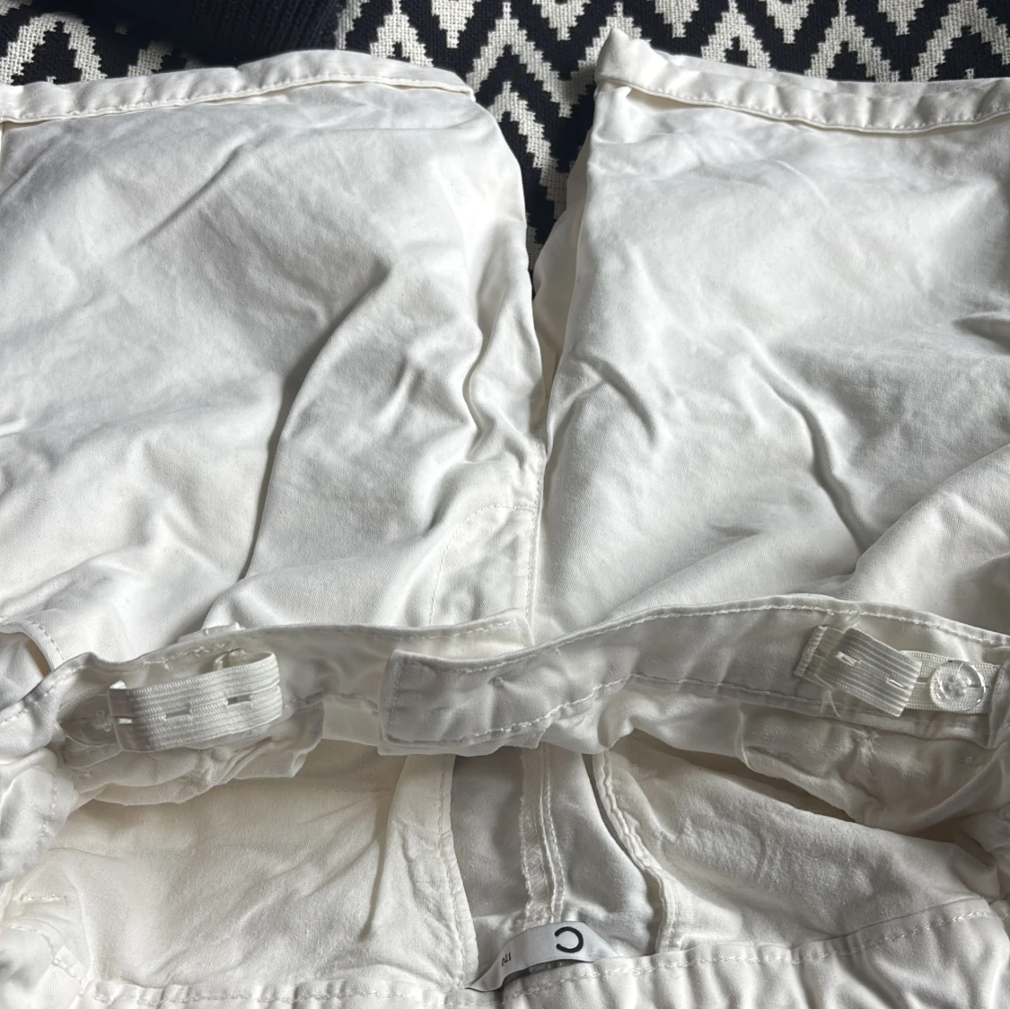 Vita bomullsshorts med justerbar midja - 3