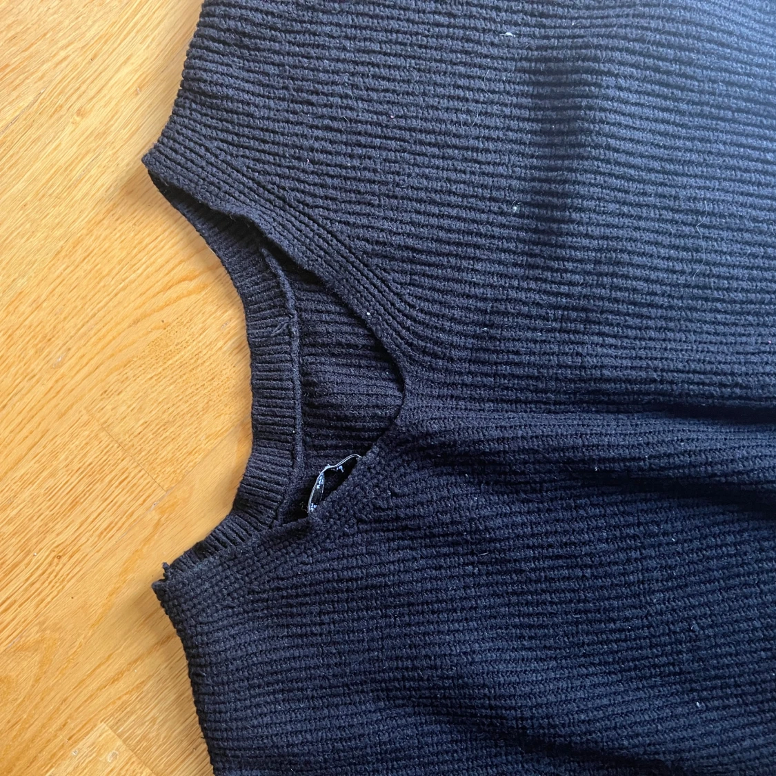 Svart ribbad stickad tröja Pull&Bear - 1