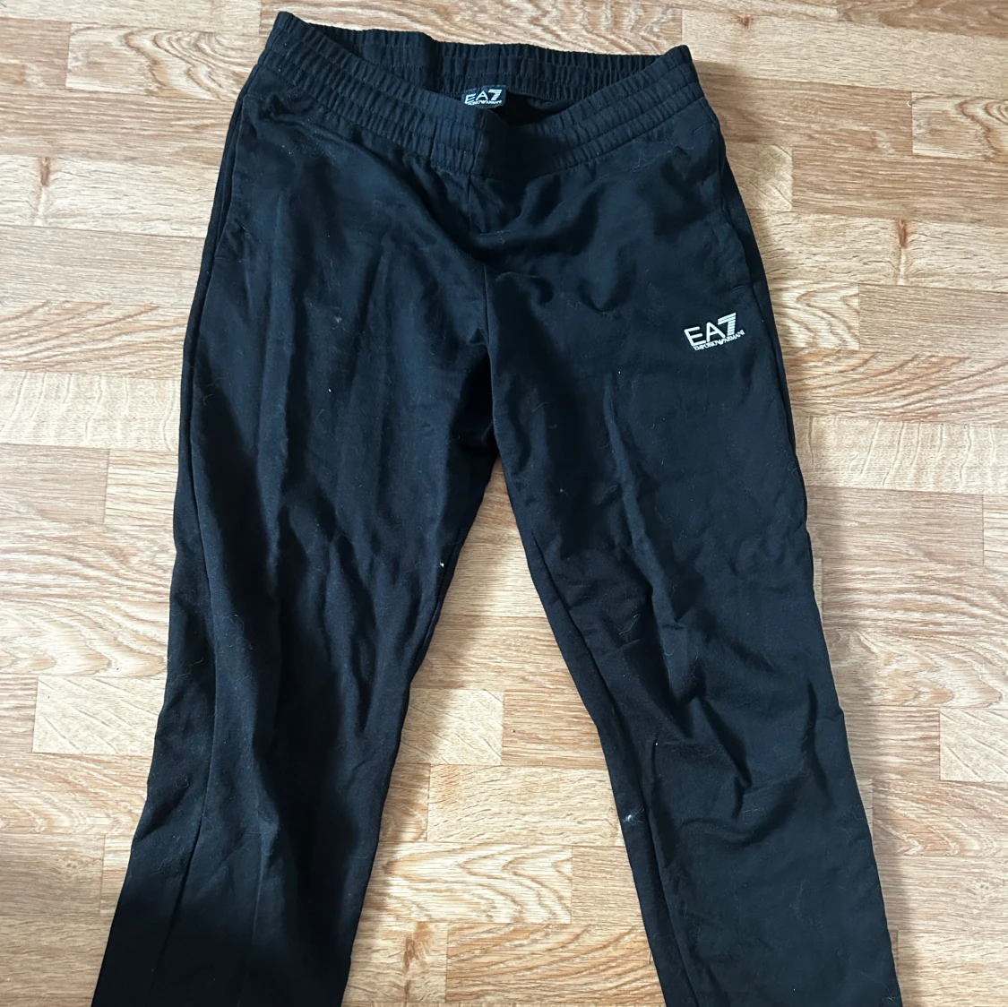 Svarta EA7 mjukisbyxor - 1