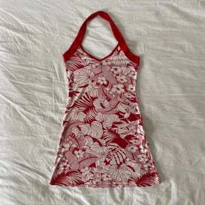 Y2k hibiskus mini klänning - Storlek S 🤍