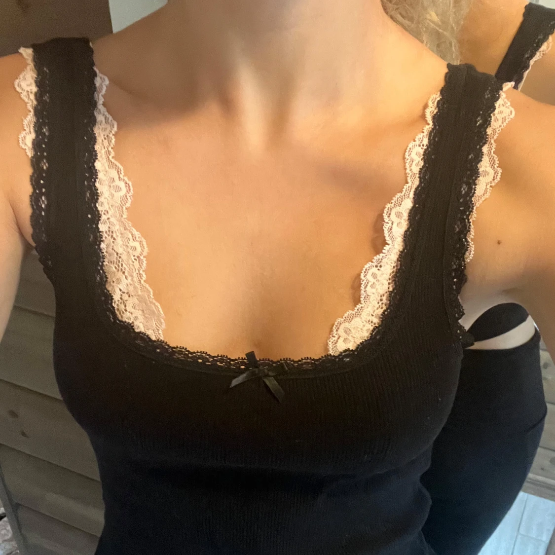 Svart spets linne - 2