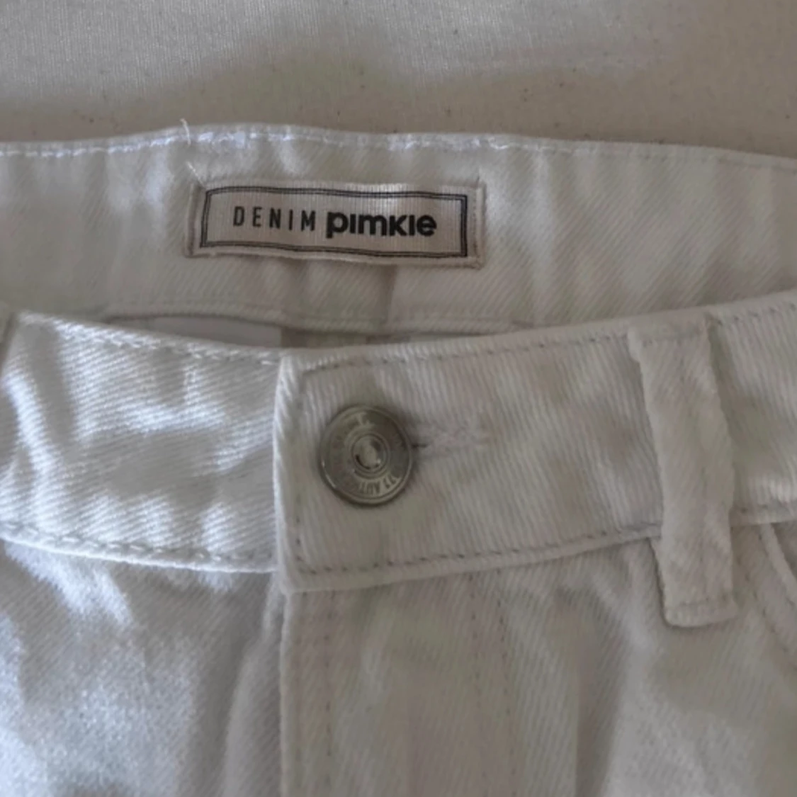 Vita jeansbyxor från Pimkie - 1