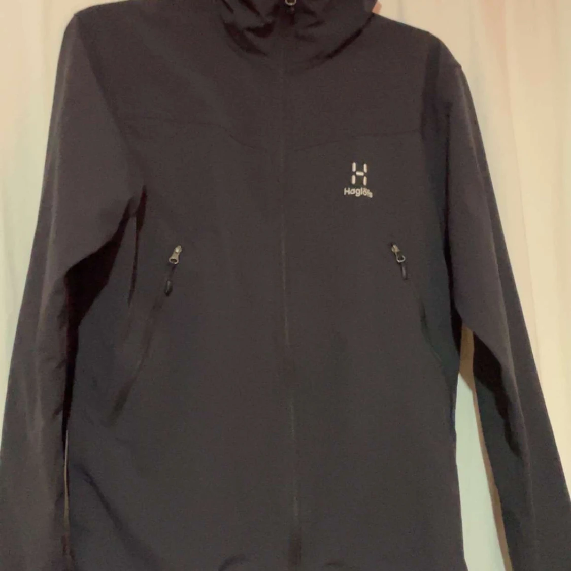 Svart vindjacka från Haglöfs