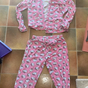 Hello kitty pyjamas set - 2 delat set hello Kitty 